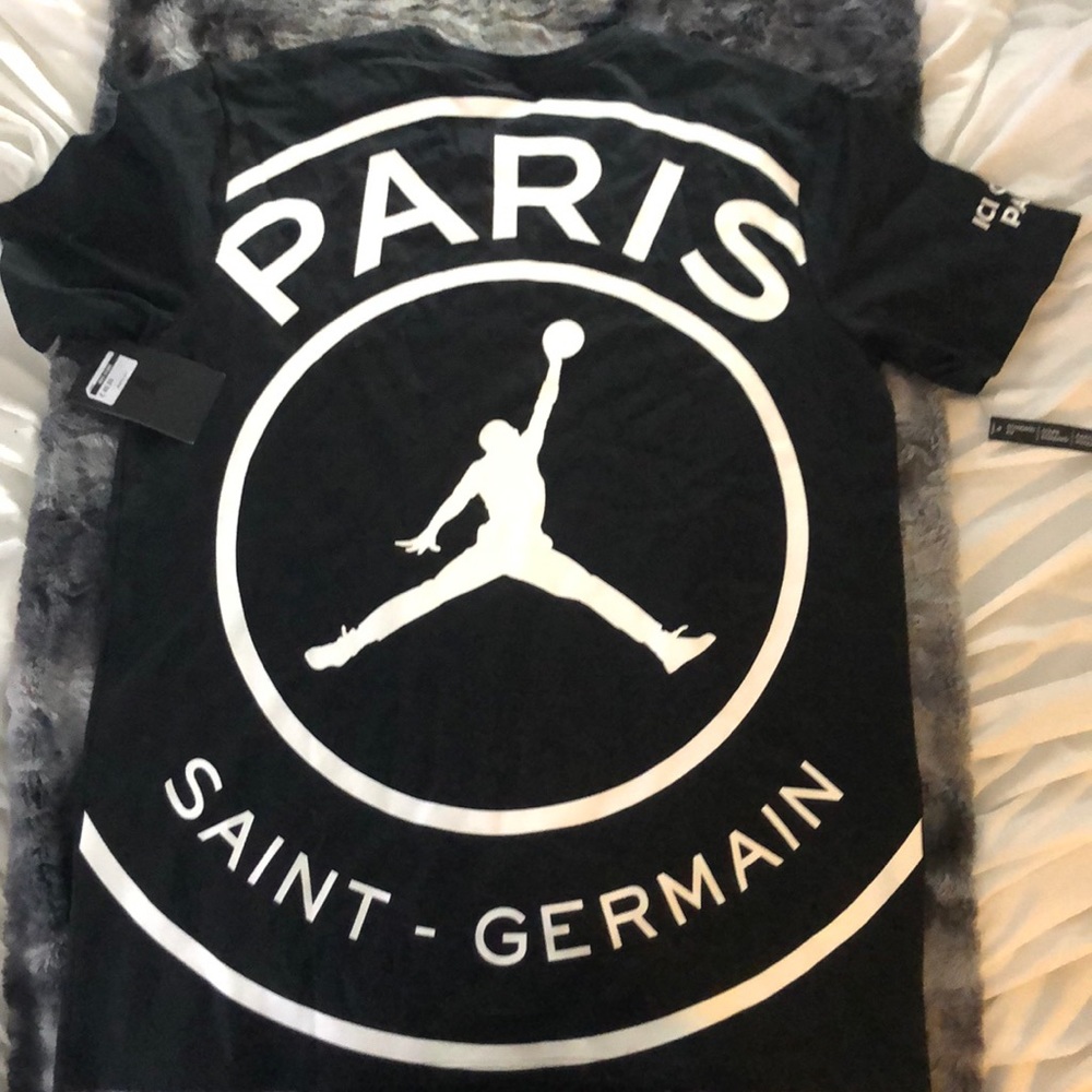 NWT Jordan Paris limited edition shirt exclusive